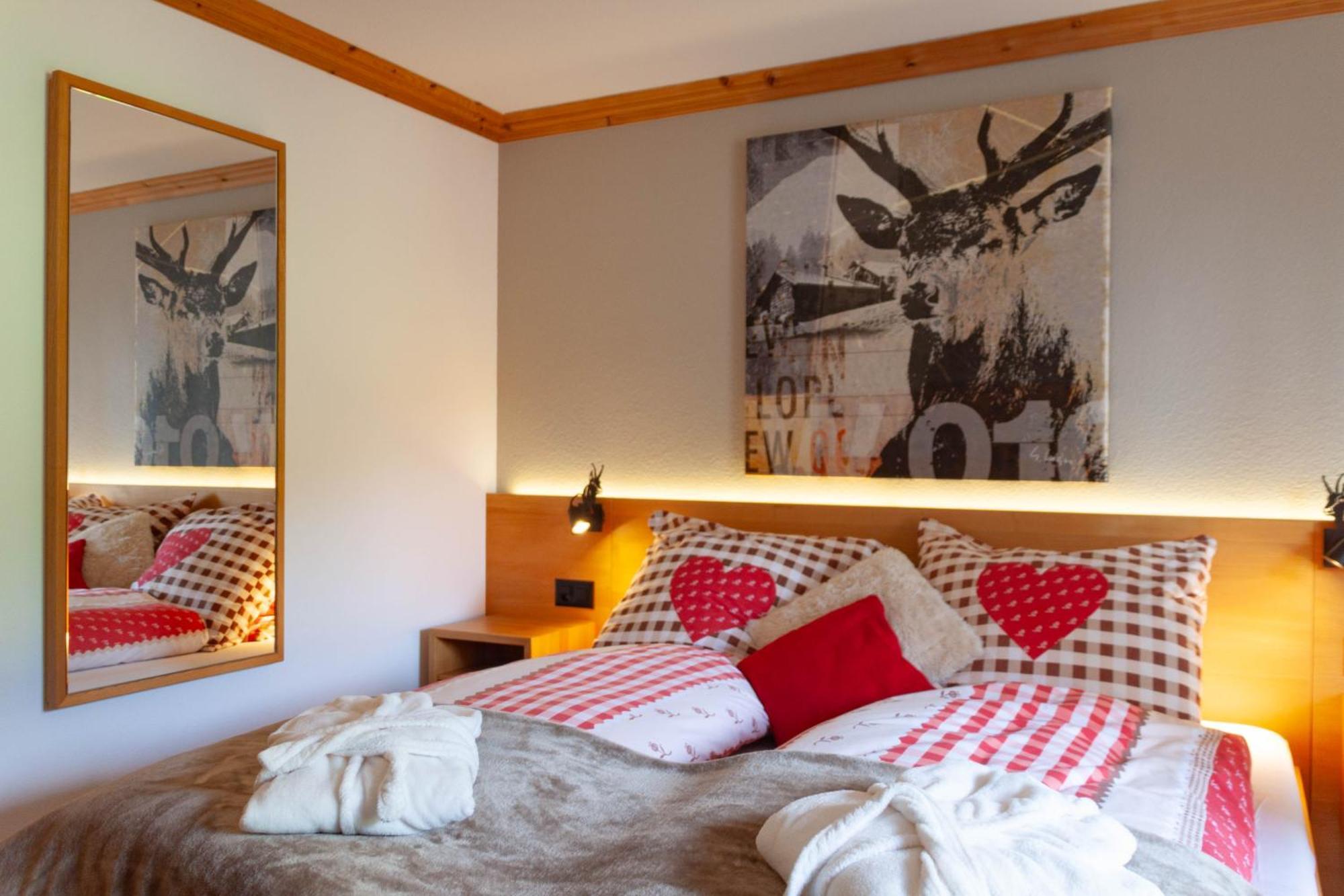 Hotel Madrisajoch Sankt Antönien Buitenkant foto