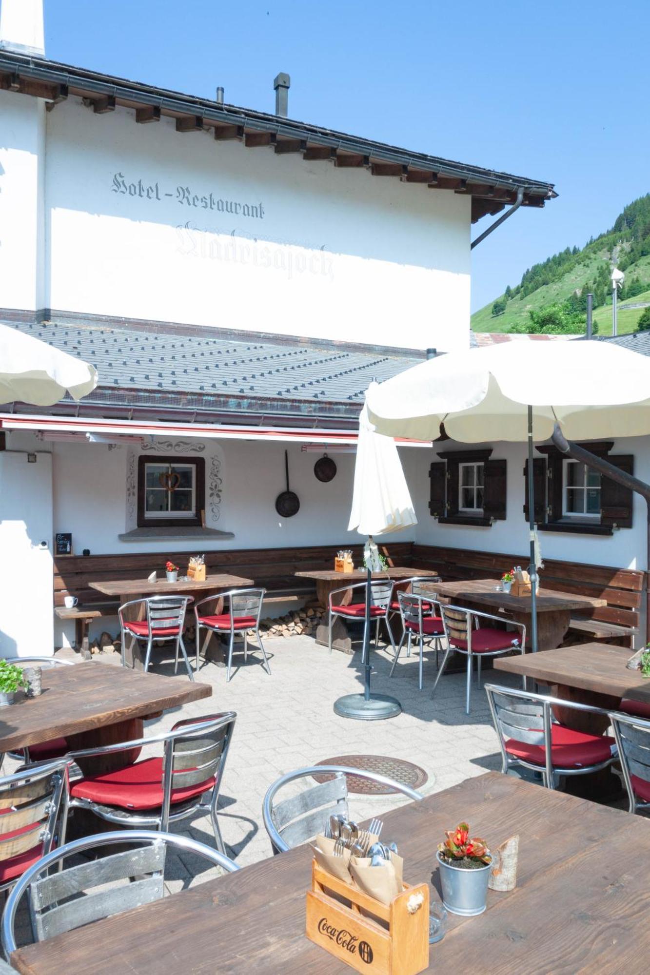 Hotel Madrisajoch Sankt Antönien Buitenkant foto