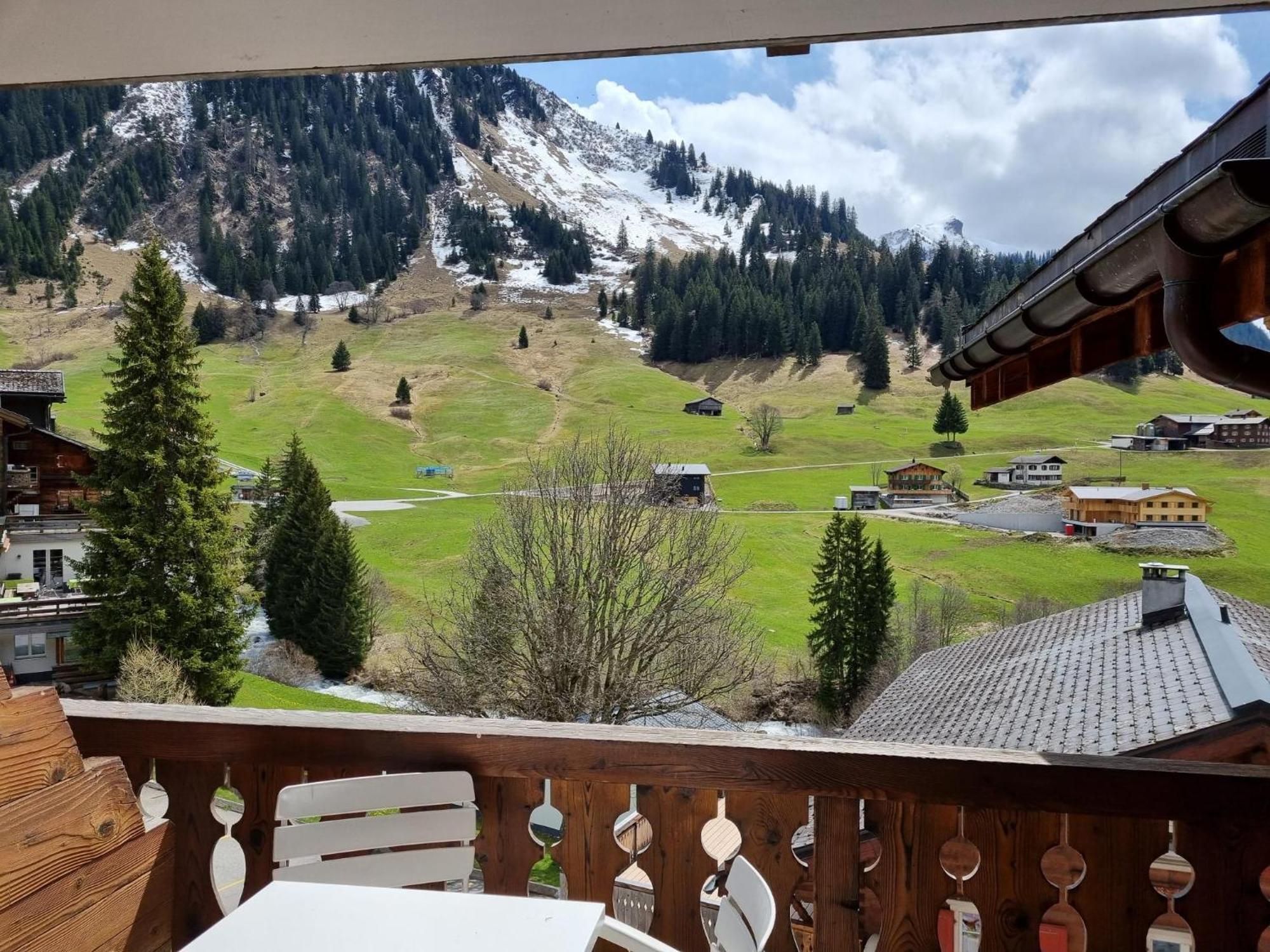 Hotel Madrisajoch Sankt Antönien Buitenkant foto