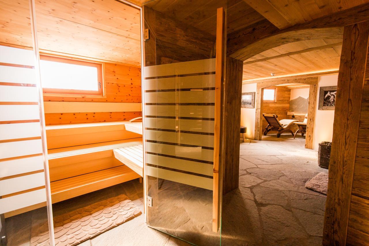 Hotel Madrisajoch Sankt Antönien Buitenkant foto